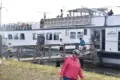 De holland guests leave volendam
