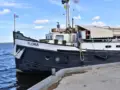 Ship flora front