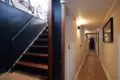 Magnifique 1 downstairs