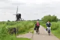 Women visit kinderdijk